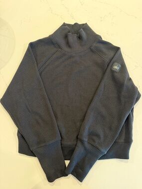 ALO Yoga Waffle Escape Mock Neck Long Sleeve- size M
